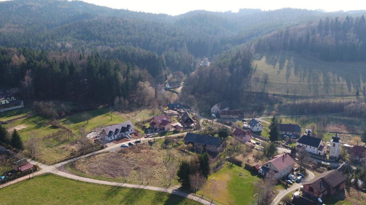 Pokoje Goscinne Art- Dworek Kudowa-Zdrój Kültér fotó